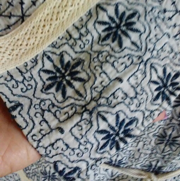 πSimply Beautiful VELVET π - Picture 7 of 8